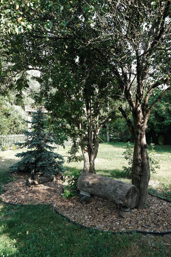 Вишнева Садиба Mys'ki Mlyny Exterior foto